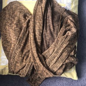 Lightweight lualroe Sarah.